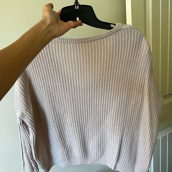 light pink sweater - Picture 2 of 5